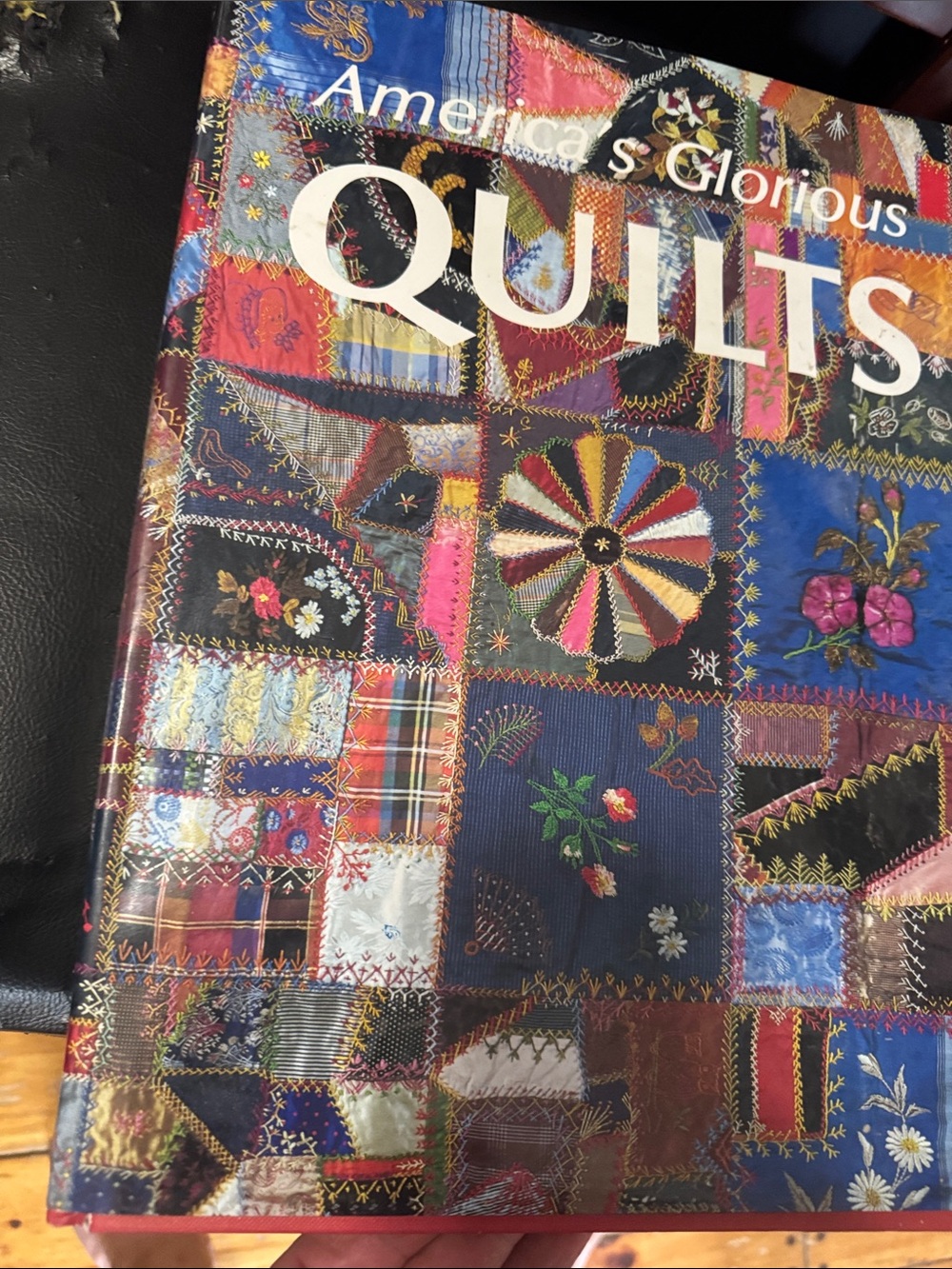 America's Glorious Quilts Hardcover Book - Multicolor
